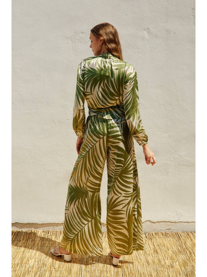 Tropical Adventures Knot Front Shirt - Palm Fronds