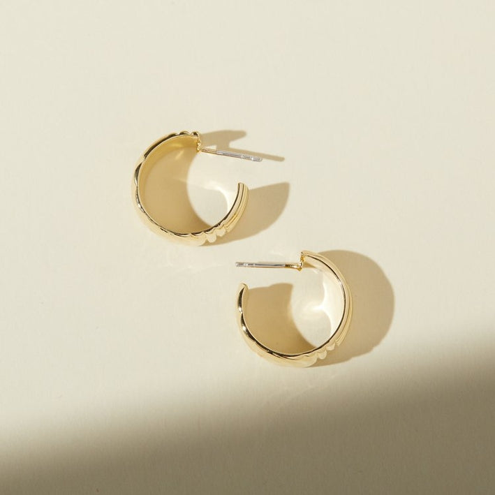 Chloe Hoops