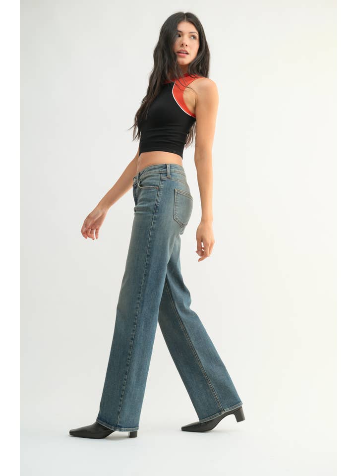 The Longer Length Vintage Straight - Medium