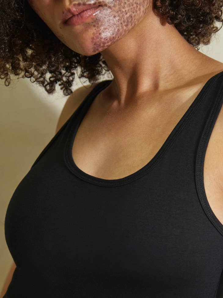 Organic Comfort Crop Tank - Jet Black