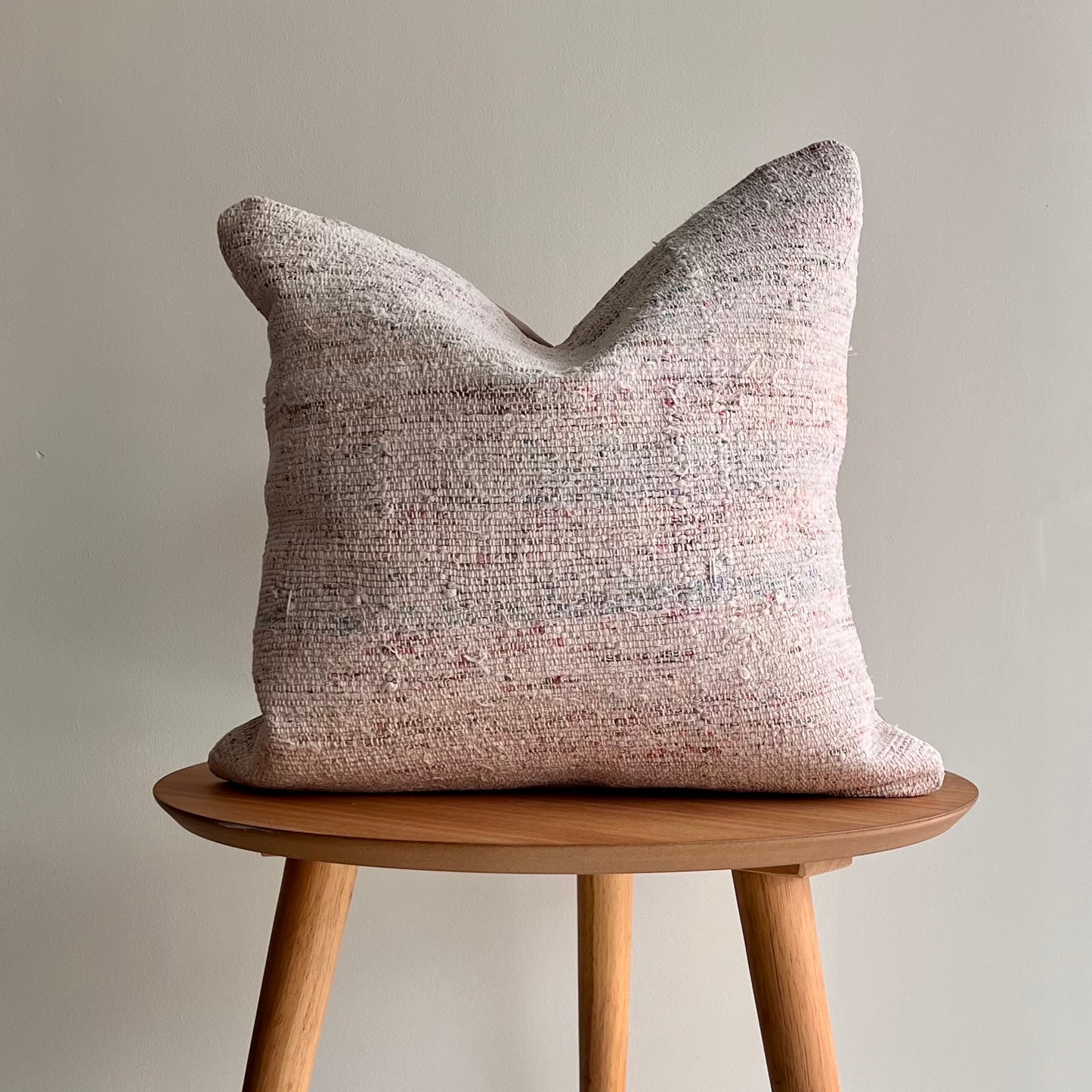 Reclaimed Vintage Pillow PVIN3 Multi 04