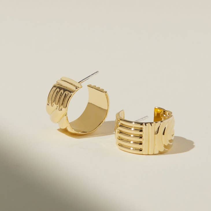 Chloe Hoops