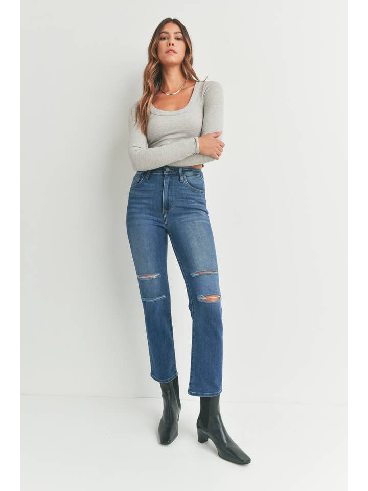 Knee Slit Straight Leg - Dark Wash