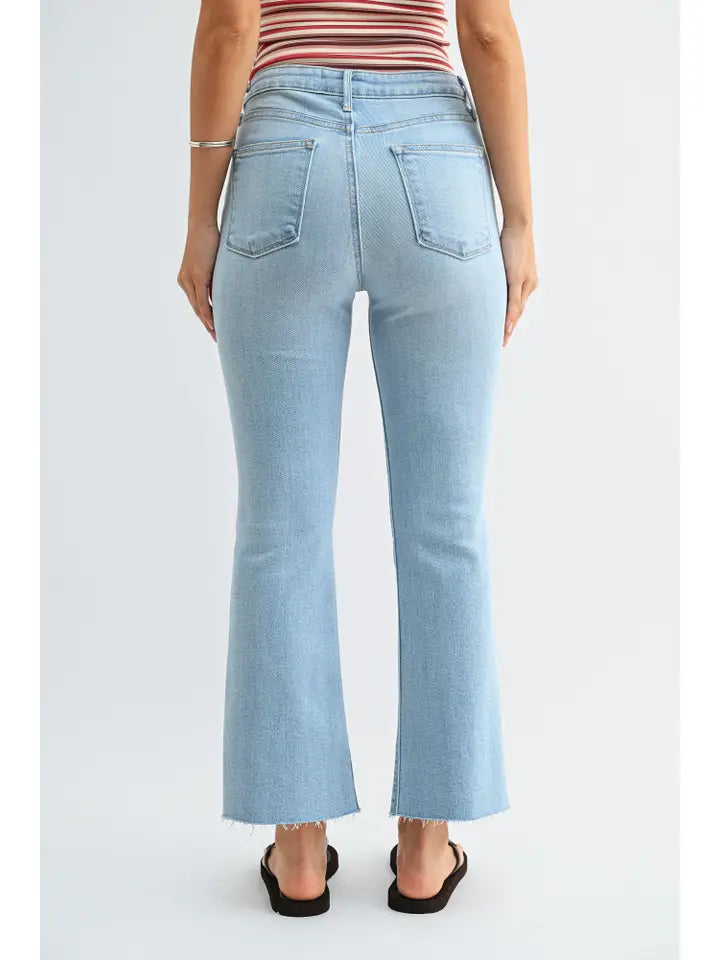 The Cropped Demi Flare - Light