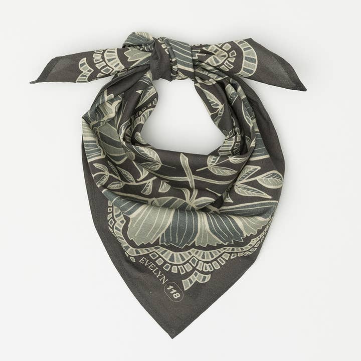 Evelyn Bandana