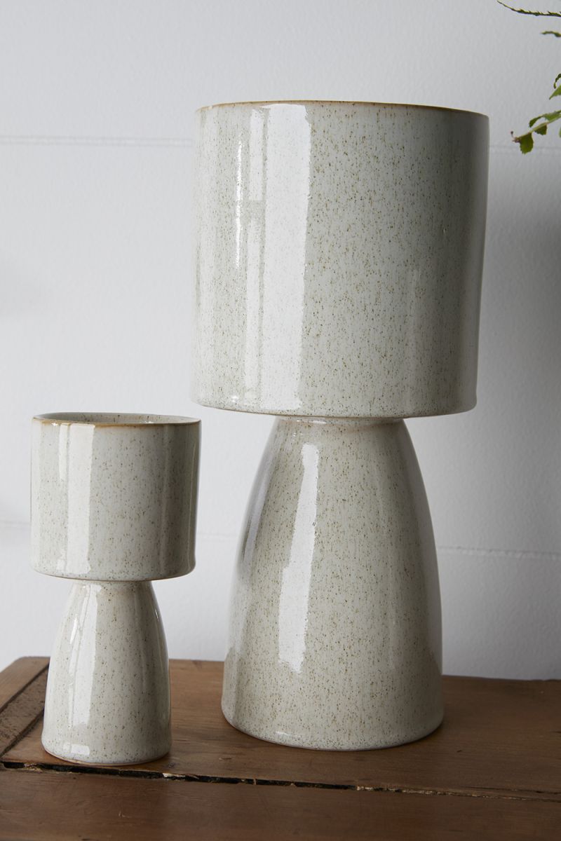 Beta Footed Pot - Large