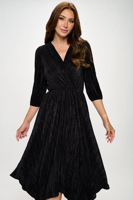 Plissé V-Neck Dress - Black