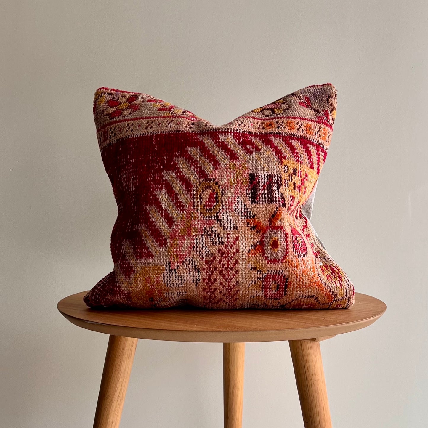 Reclaimed Vintage Pillow PVIN3 Multi 11