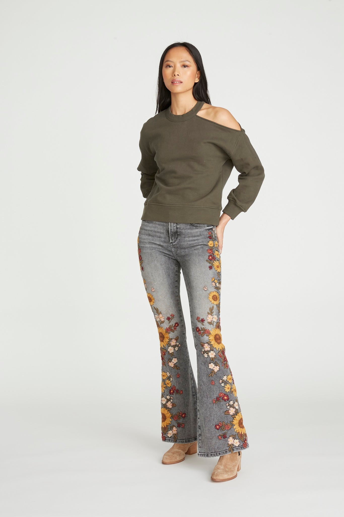 Farrah Flare - Falling Sunflower