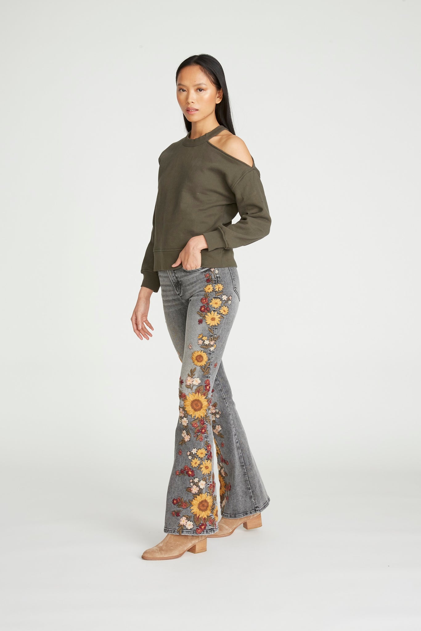 Farrah Flare - Falling Sunflower