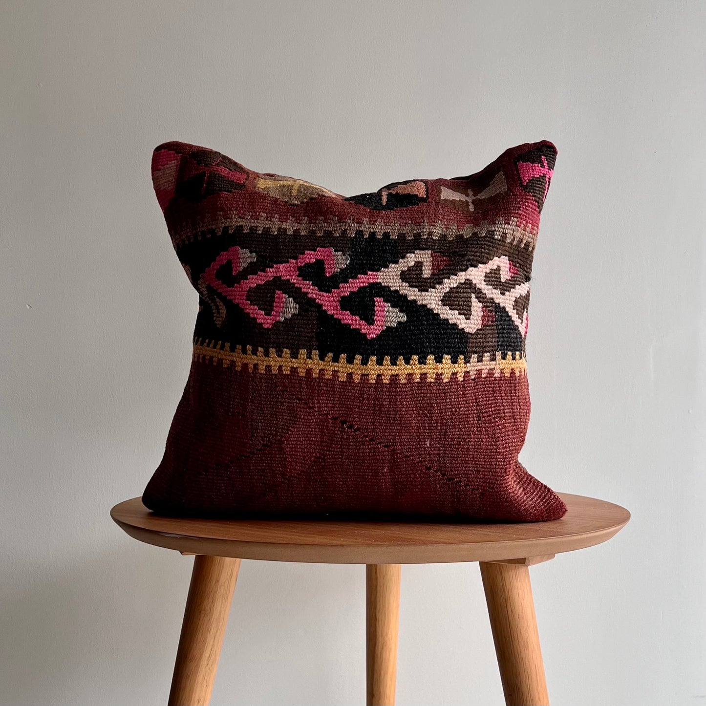 Reclaimed Vintage Pillow PVIN4 Multi 03