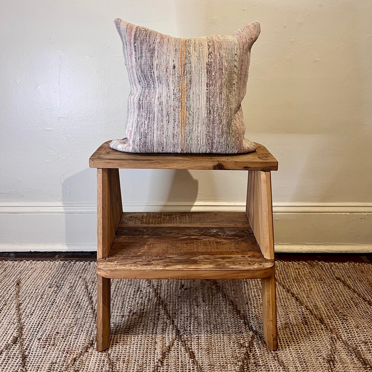 Reclaimed Vintage Pillow TGSPVIN7.2
