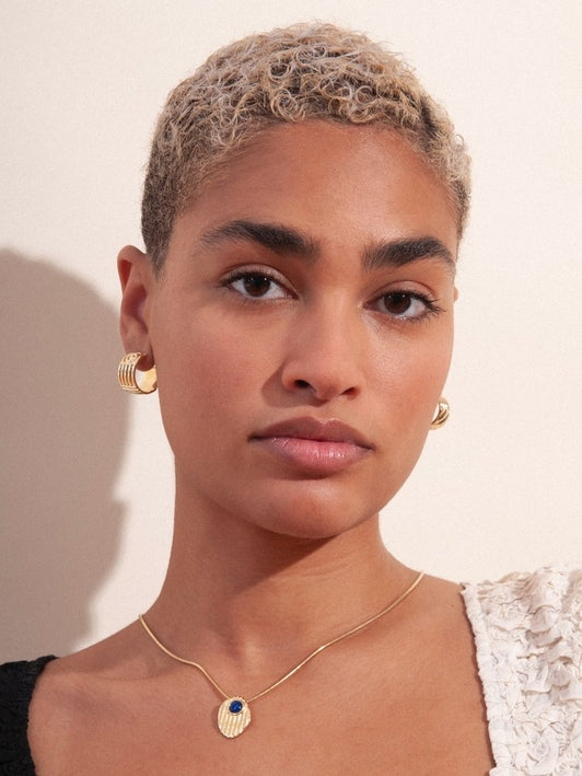 Chloe Hoops