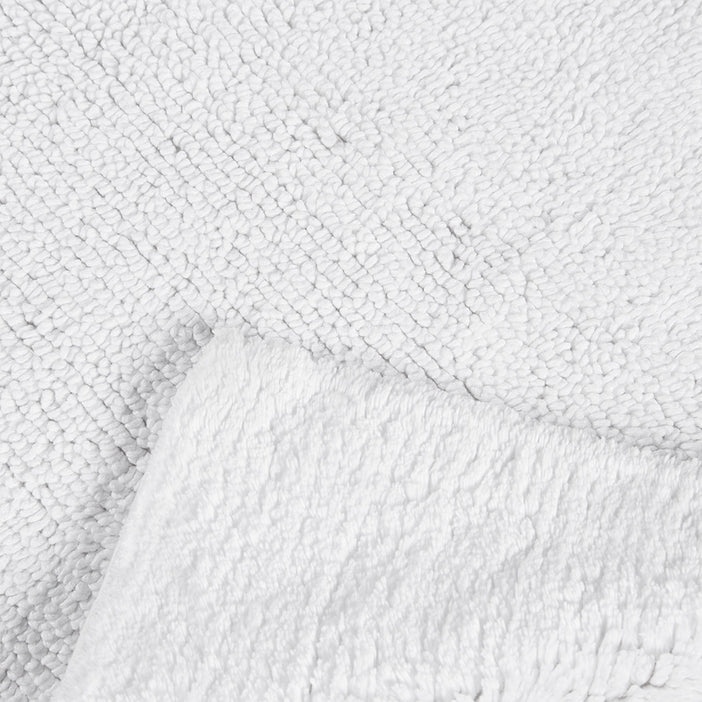 Luxury Feather Touch Reversible Bath Rug - White