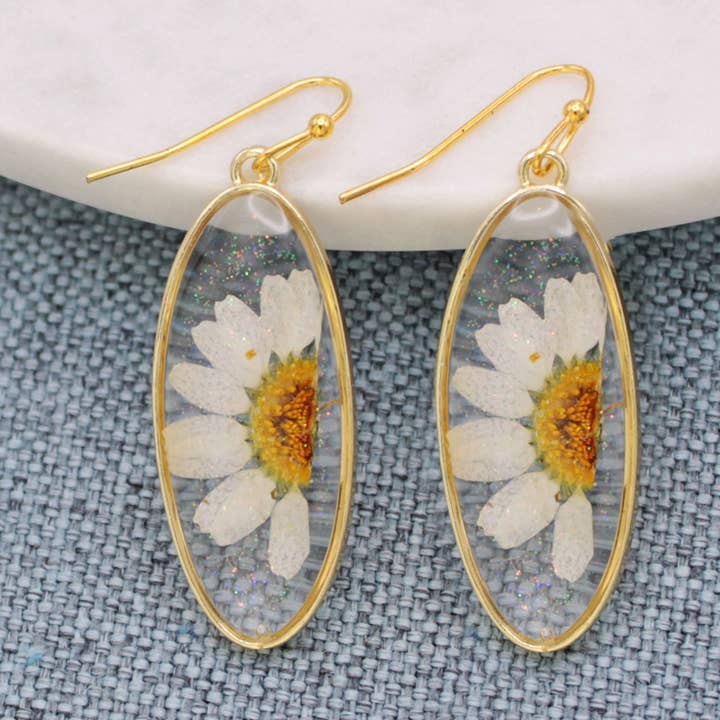 Dried Floral Earrings - Delicate Daisy