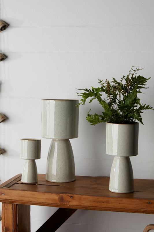 Beta Footed Pot - Large