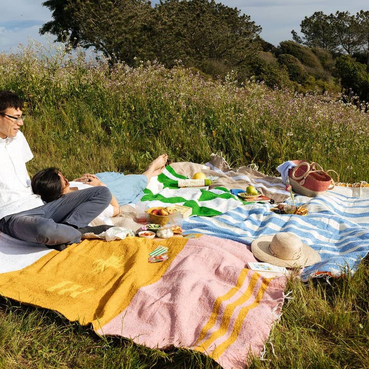 Marea Paseo Blanket Roll