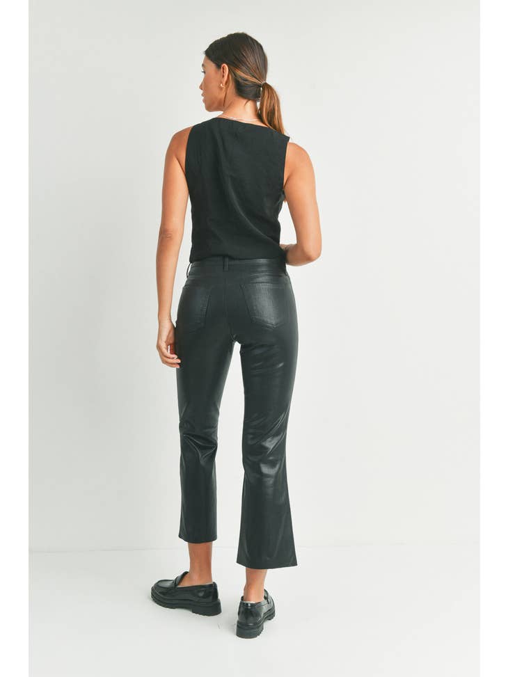 Cropped Kick Flare - Black