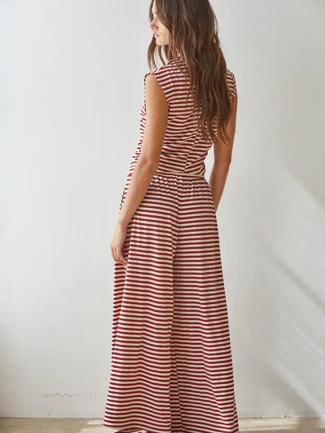 Mock Neck Sleeveless Top - Cream Maroon