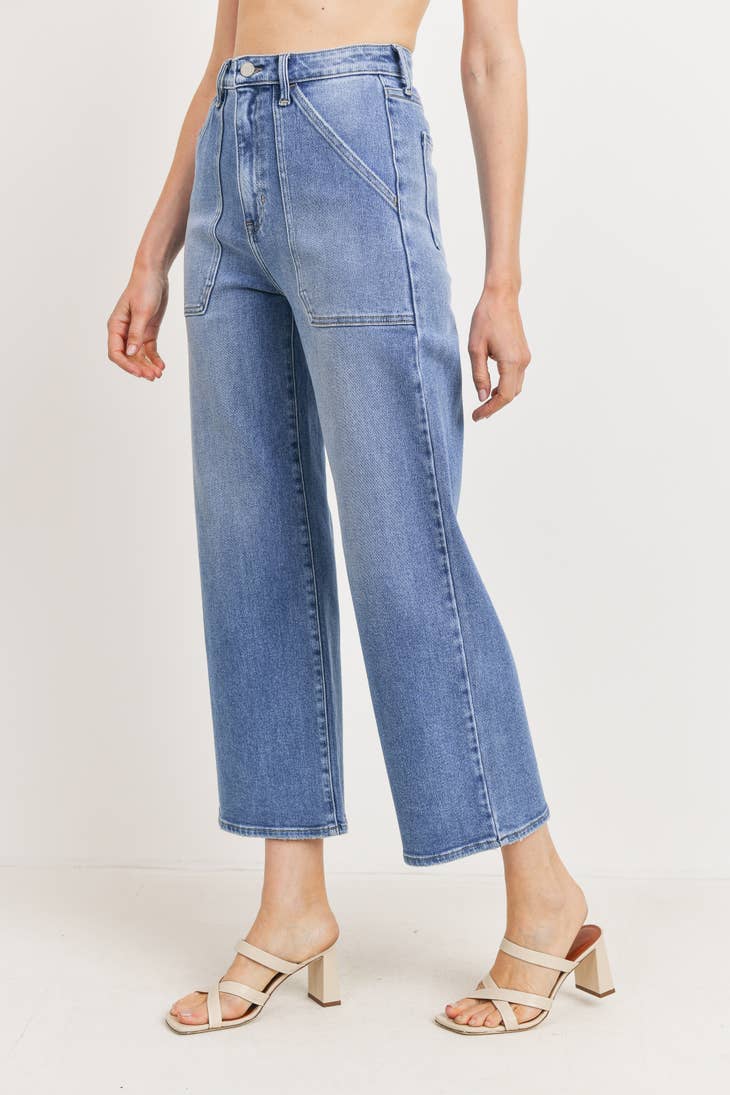 Wide Leg Cargo Pocket - Medium Wash