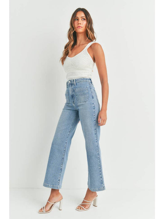 Patch Pocket Wide Leg - Light Wash