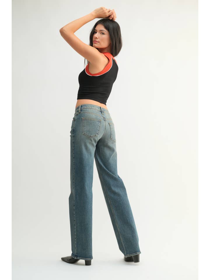 The Longer Length Vintage Straight - Medium