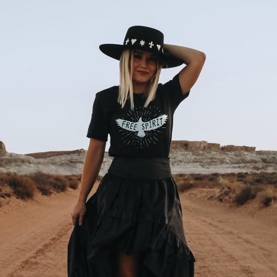 Free Spirit Tee - Dark Grey