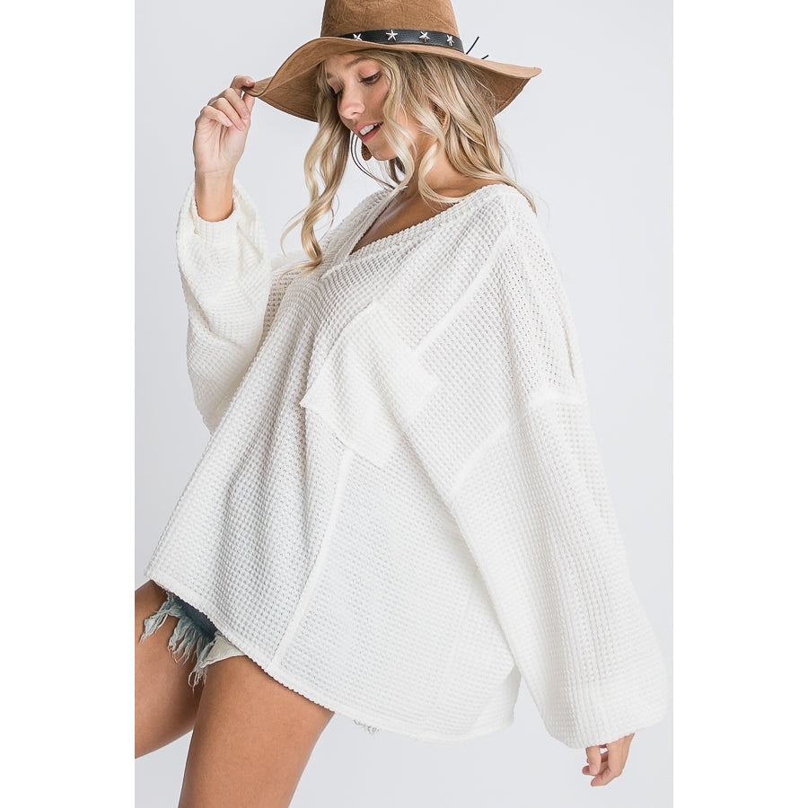Popcorn Knit V Top - White