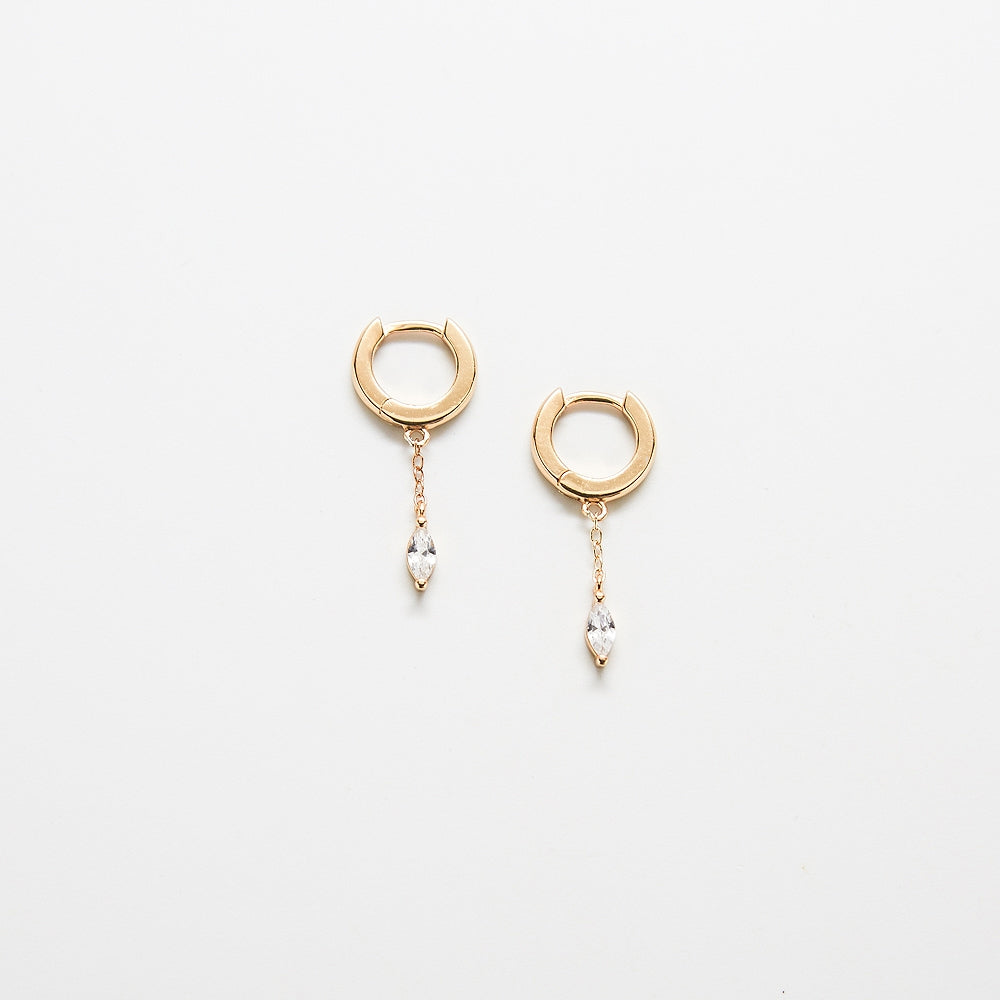 Short Chain Earrings - Gold