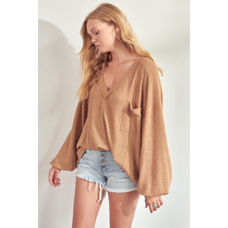 Popcorn Knit V Top - Camel