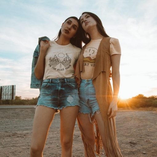 Desert Vibes Tee - Sand