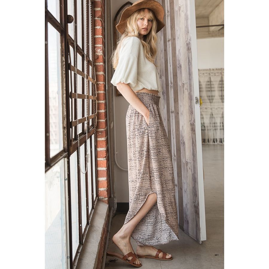 Crackled Plaster Print Pants - Mocha