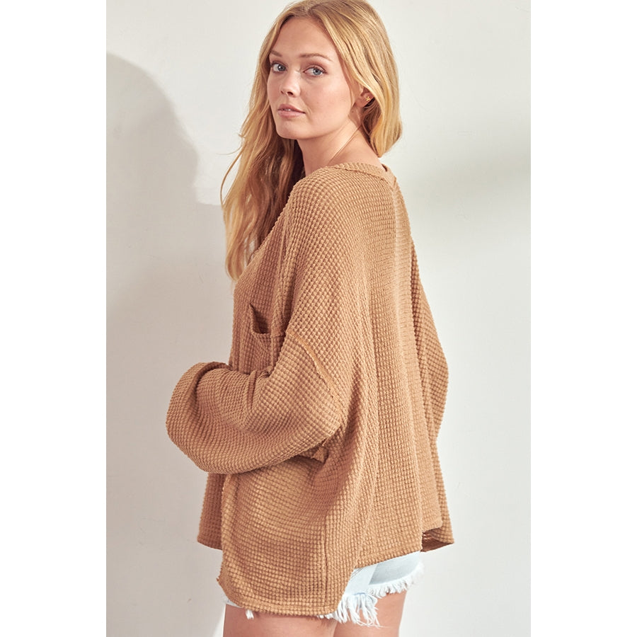Popcorn Knit V Top - Camel