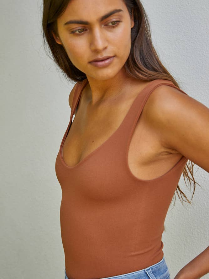 U-V Neck Sleeveless Bodysuit - Camel