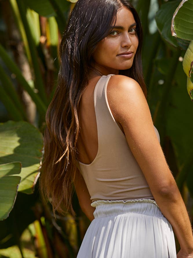 U-V Neck Sleeveless Bodysuit - Light Sand