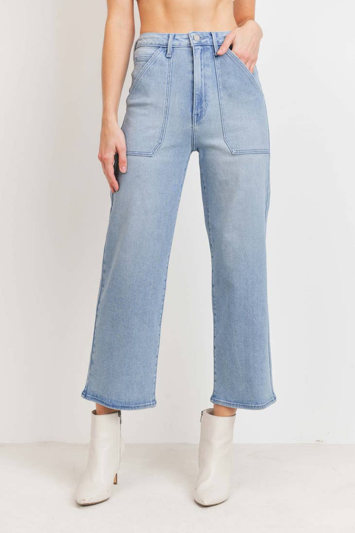 Wide Leg Cargo Pocket - Light Wash