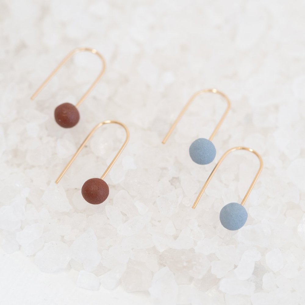 Dainty Dot Earring - Mahogany