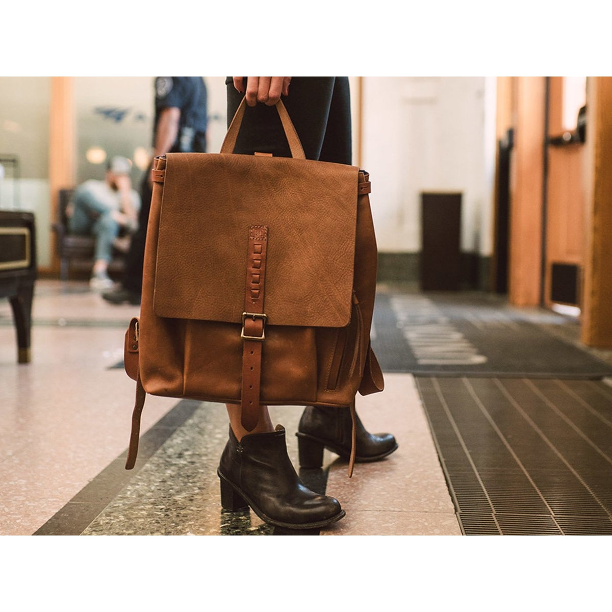 Renaissance Handmade Leather Backpack - Cognac