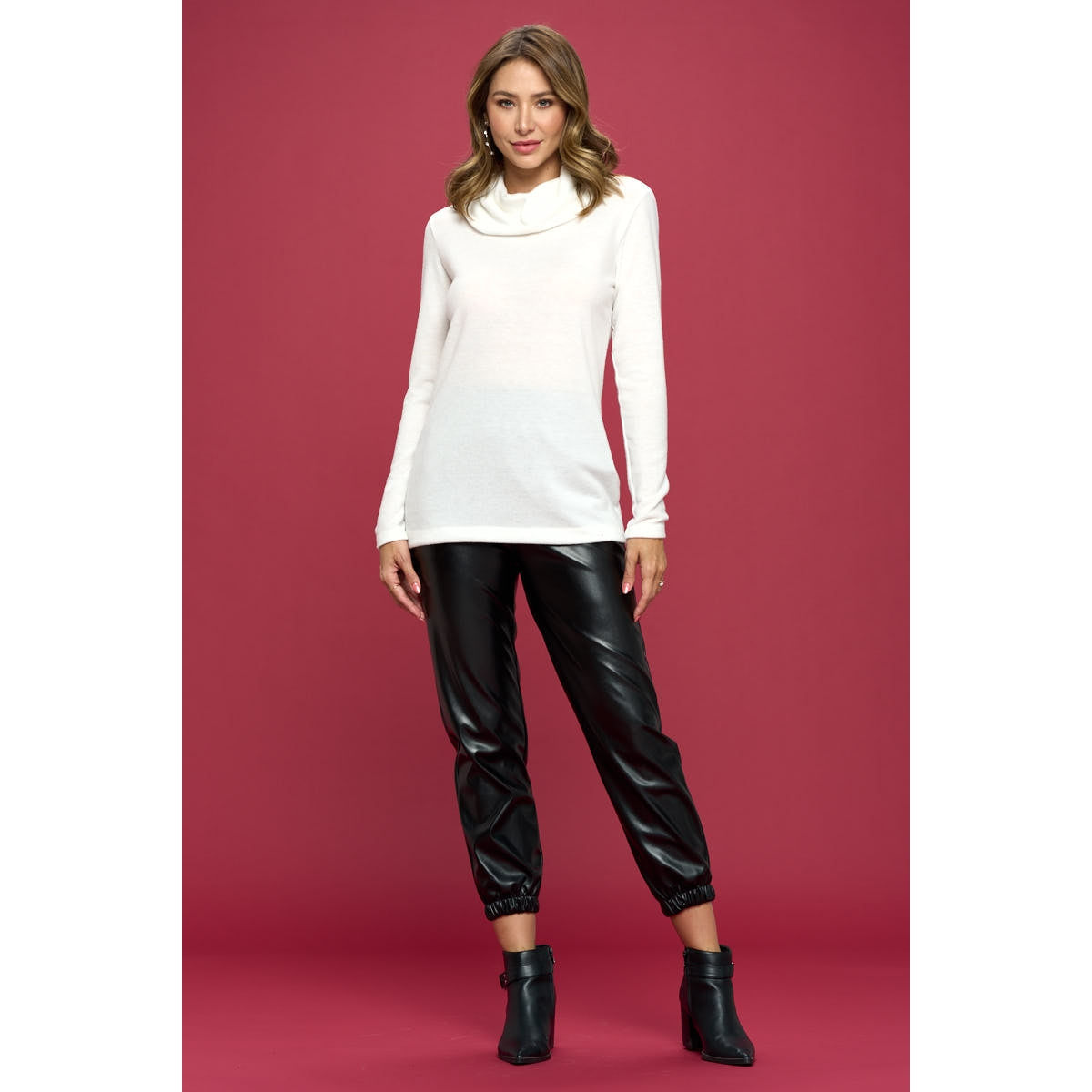 Knit Turtleneck - Ivory