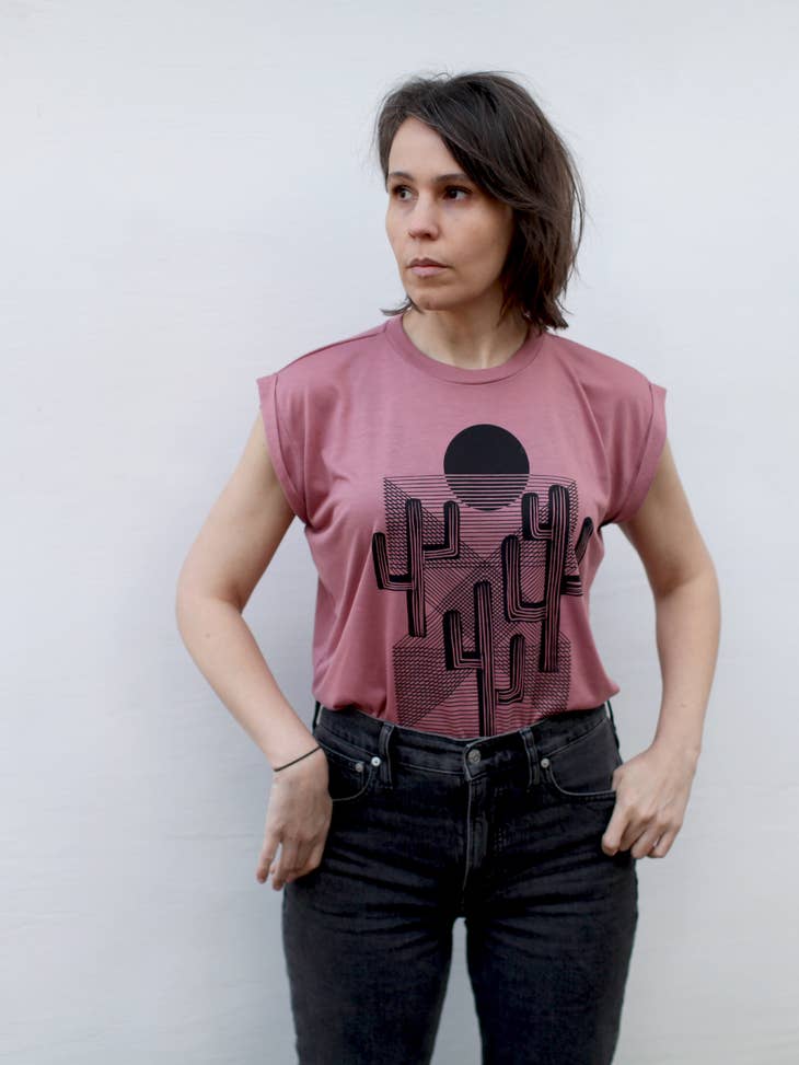 Desert Landscape Tee - Mauve