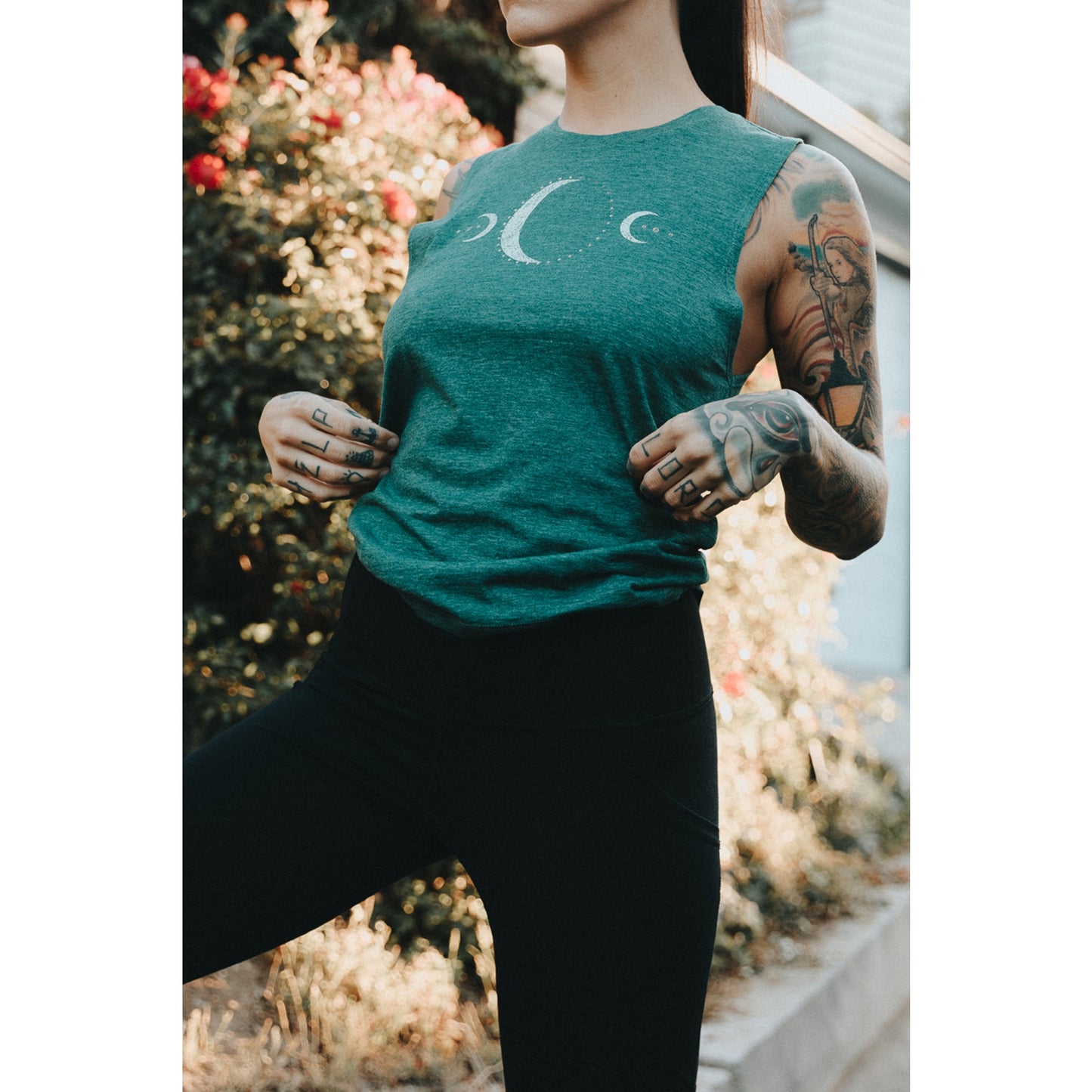 3 Moons Sleeveless - Pine