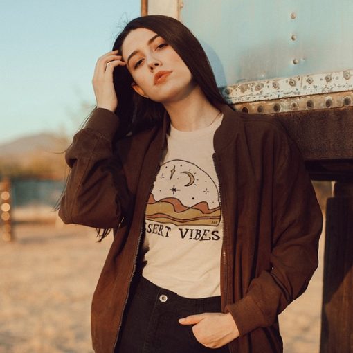 Desert Vibes Tee - Sand