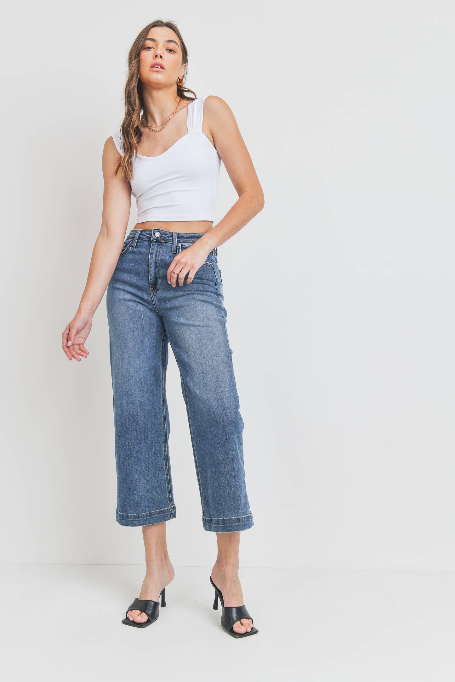 Crop Classic Wide Leg - Med Wash