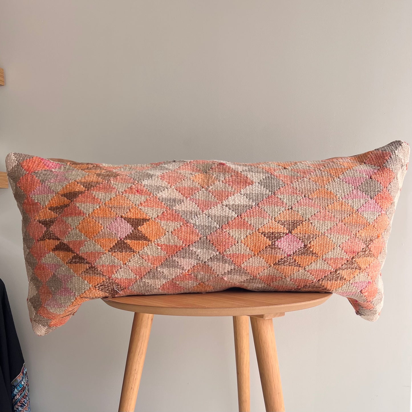 Reclaimed Vintage Pillow PVIN0 Multi 02