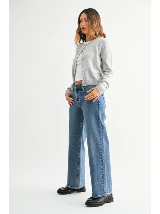 Mid Rise Slim Wide Leg - Medium Wash