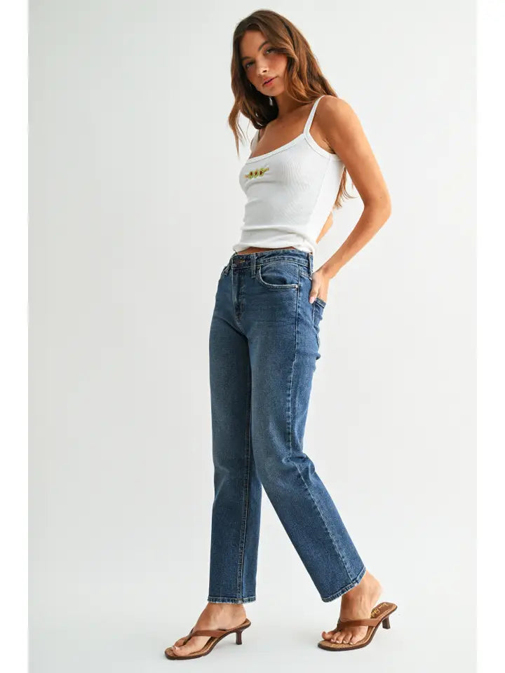 The Clean Mid Rise Straight - Dark Denim