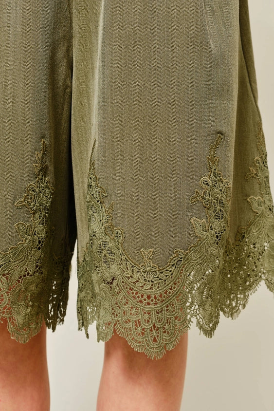 Lace Detail Classic Long Shorts - Olive