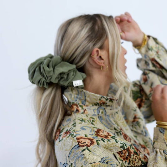 Jumbo Scrunchie - Olive Green