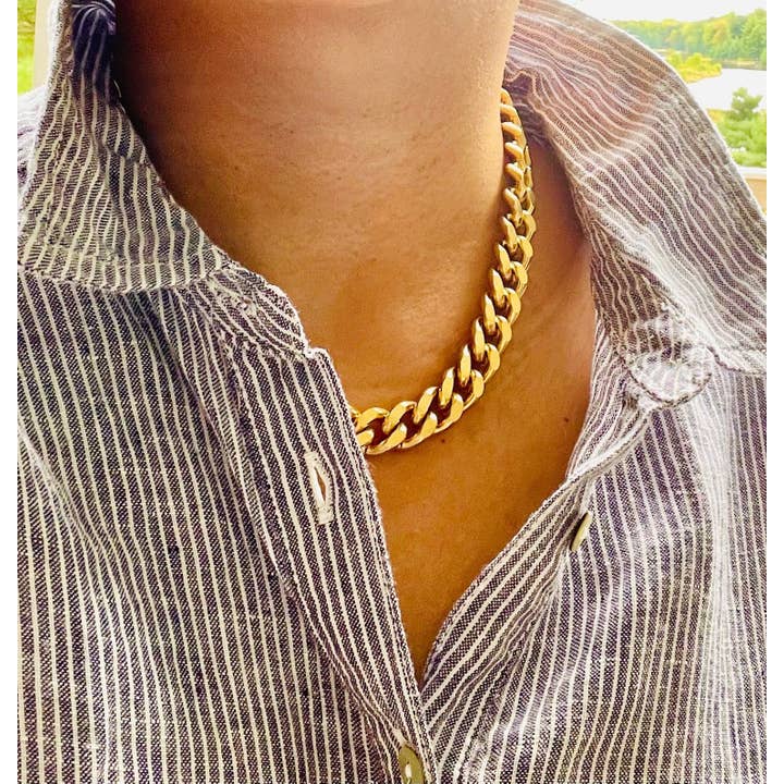 Bold Gold Chain Necklace