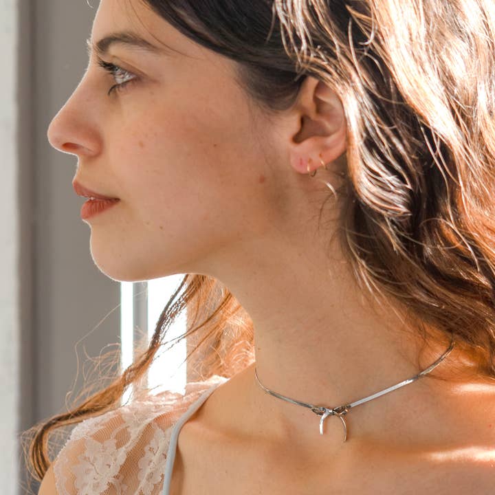 Bow Peep Choker - Silver